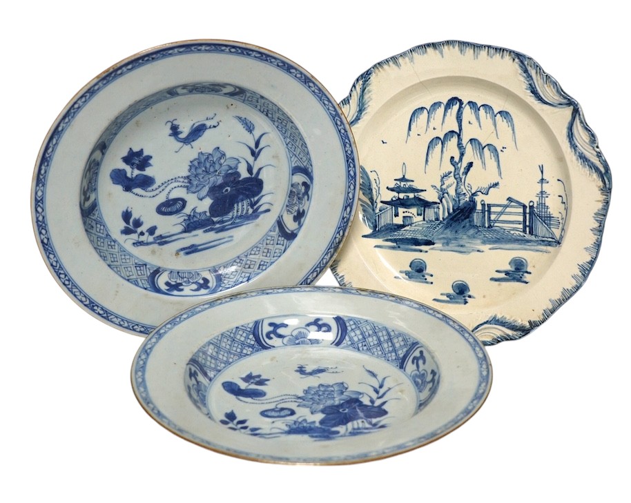 A pair of 18th century Chinese export blue and white dishes and a Leeds Pottery creamware plate, largest 23cm. Condition - export dishes fair, Leeds dish poor